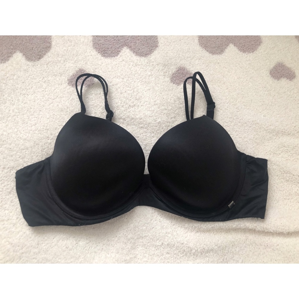 ❗️SALE❗️Victoria Secret TShirt Bra